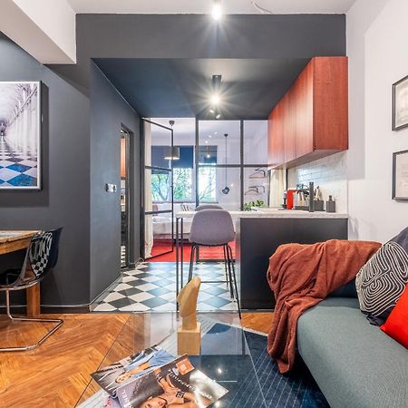 Central Art-Inspired Flat With Private Garage Sofia Ngoại thất bức ảnh